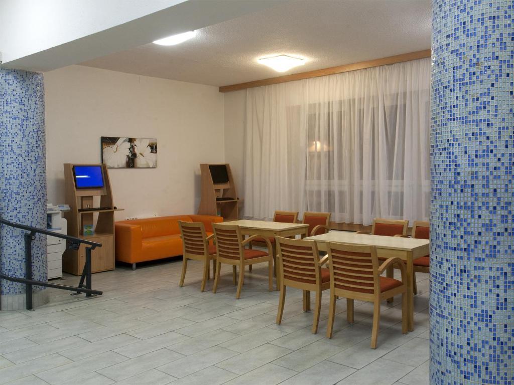 Tauferovy Koleje Vandrerhjem Brno Rom bilde